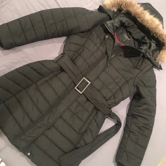 Banana Republic Puffer Coat w/ Fur Hood - Picture 2 of 8